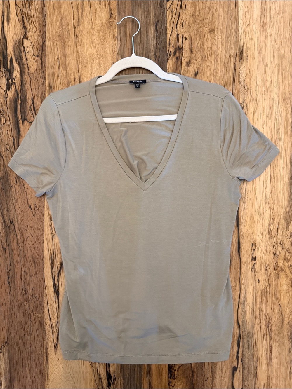 Express Olive V-Neck Short Sleeve Tee